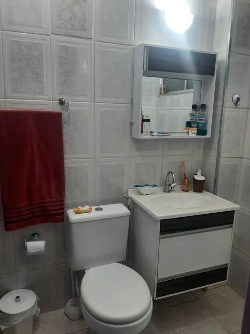 Apto Amplo, Confortavel, Bem Localizado, Asturias Apartment Guaruja